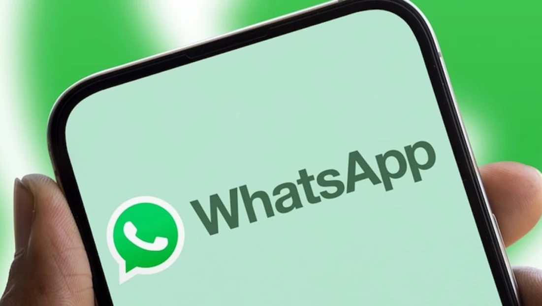 Müzikli durum dönemi başladı! MSN’nin efsane özelliği WhatsApp’a geldi!