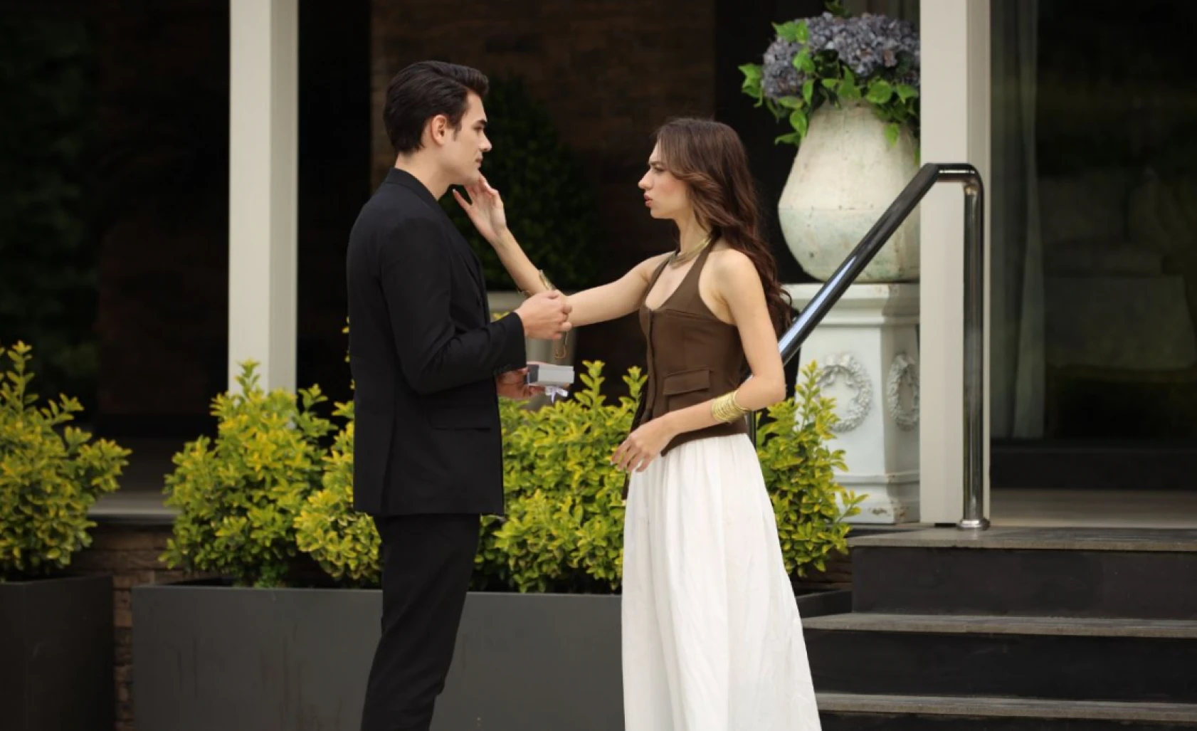 Yalan'da Melike ve Duru gerçeği öğrenecek mi? İşte Yalan'ın 4. bölüm özeti ve fotoğrafları…