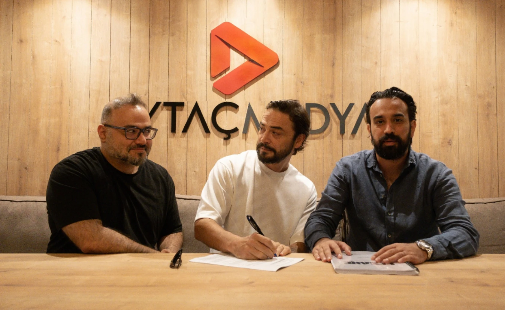 Ahmet Kural'lı 'Efsane' filmi geliyor