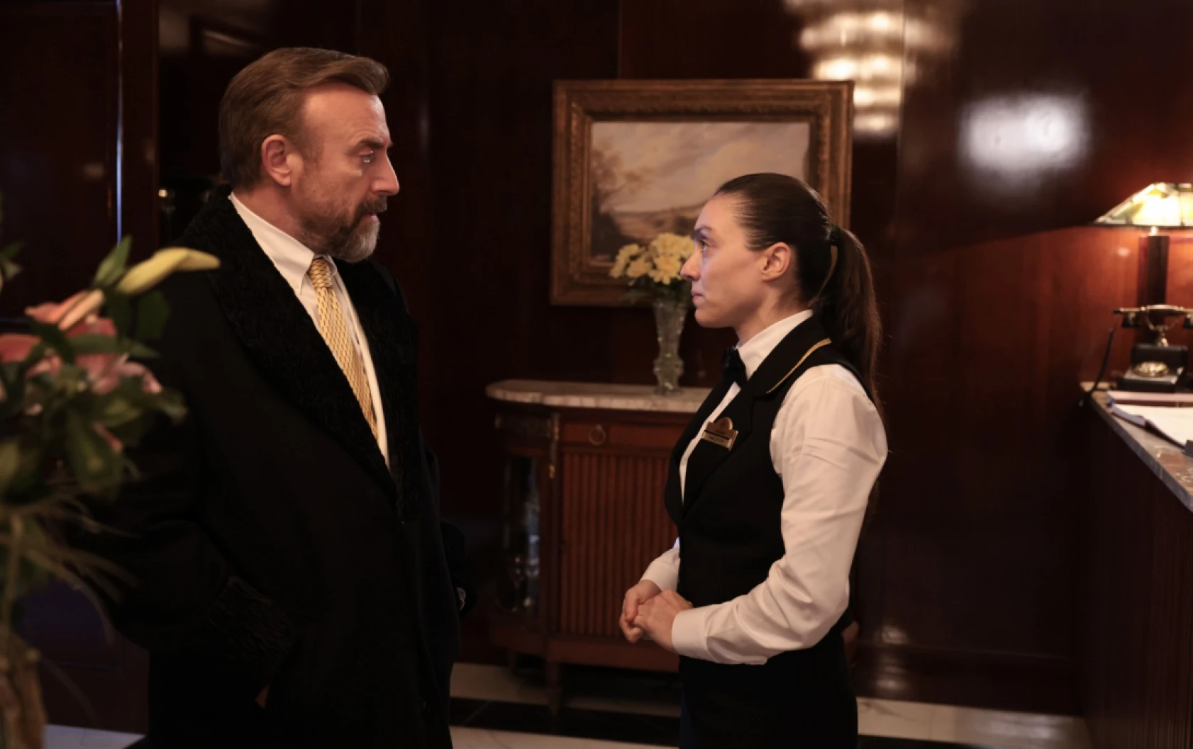 Kral Kaybederse'de son sözü kral söyler