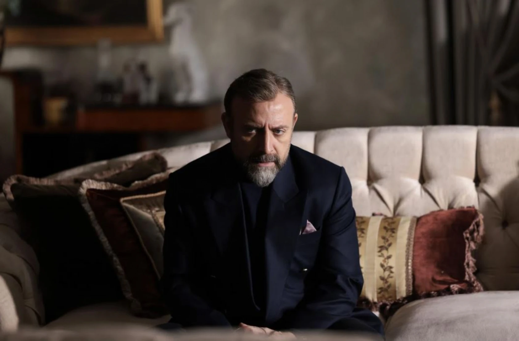 Kral Kaybederse'de Kral her zaman istediğini alır