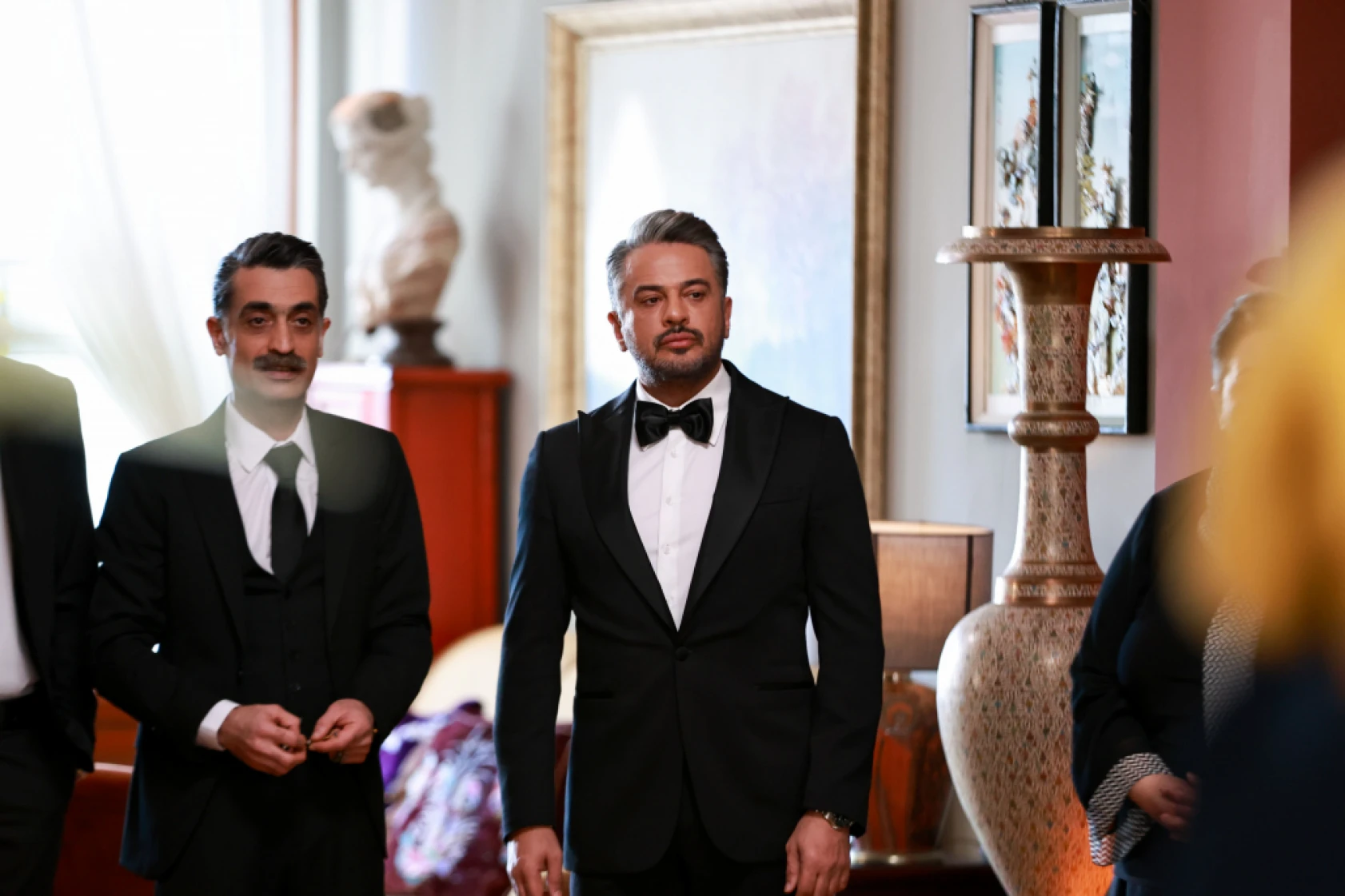 Yalı Çapkını'nda Ferit ve Seyran, yeni hayatlarına adım atmaya hazırlanıyor