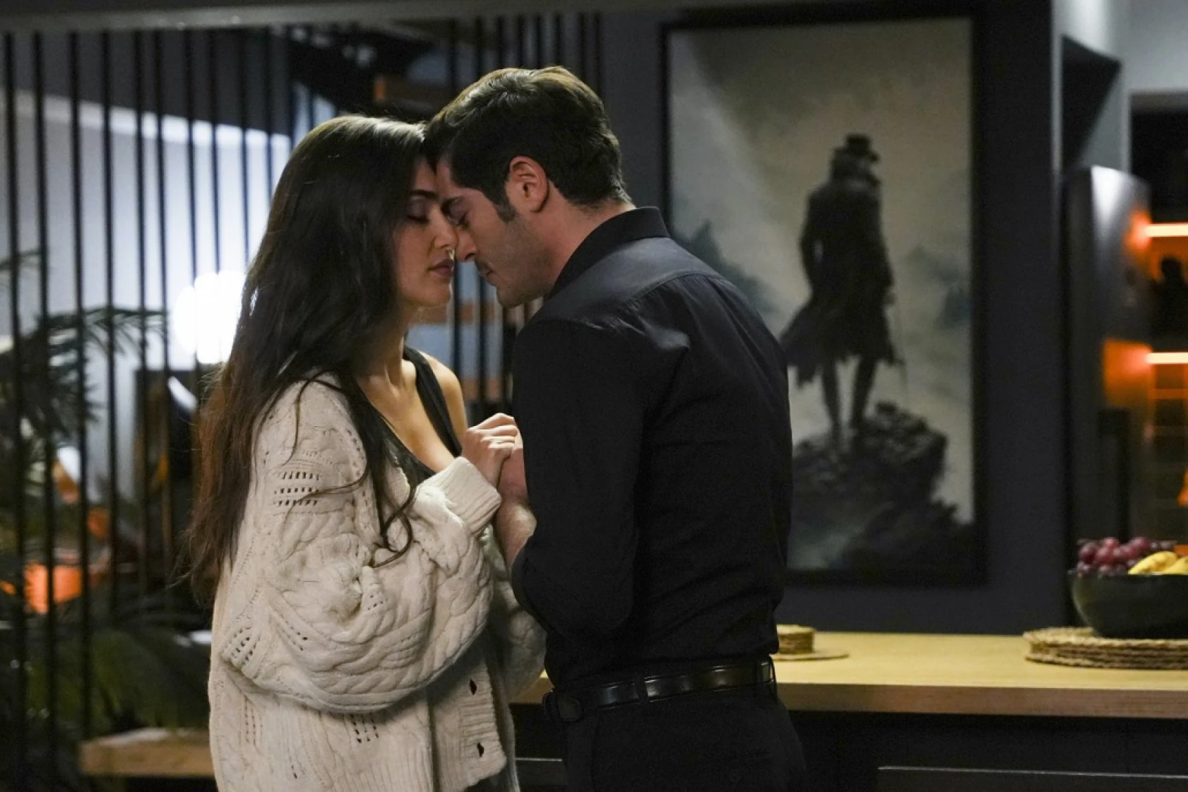 Bambaşka Biri 8. bölüm özet ve kareleri yayınlandı