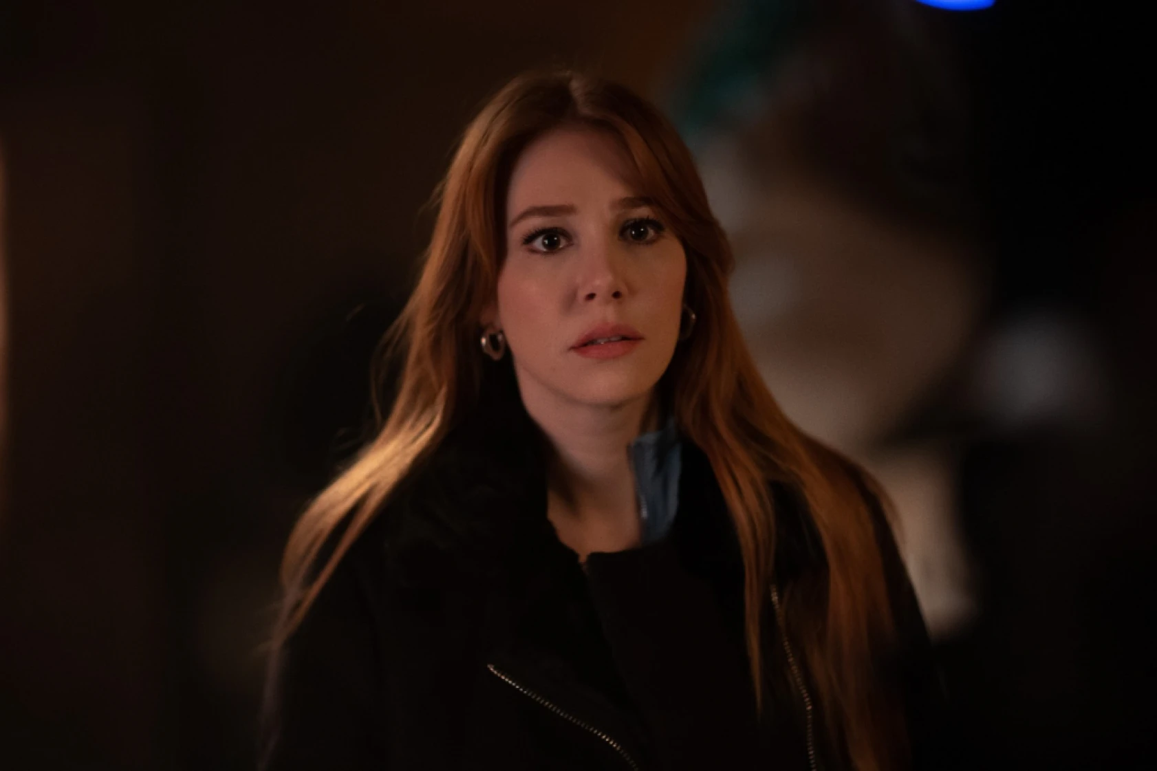 Çöp Adam'da Peri, Bülent ve İpek'i kurtarmaya çalışıyor