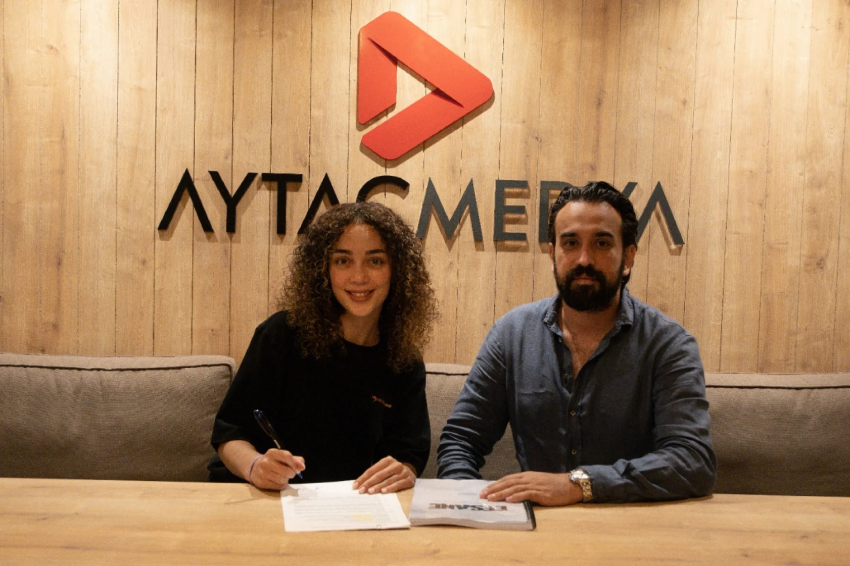 Ahmet Kural'lı 'Efsane' filmi geliyor