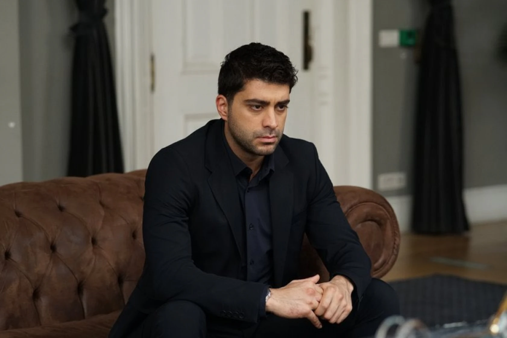 Kızılcık Şerbeti 35. bölüm özet ve kareleri yayınlandı