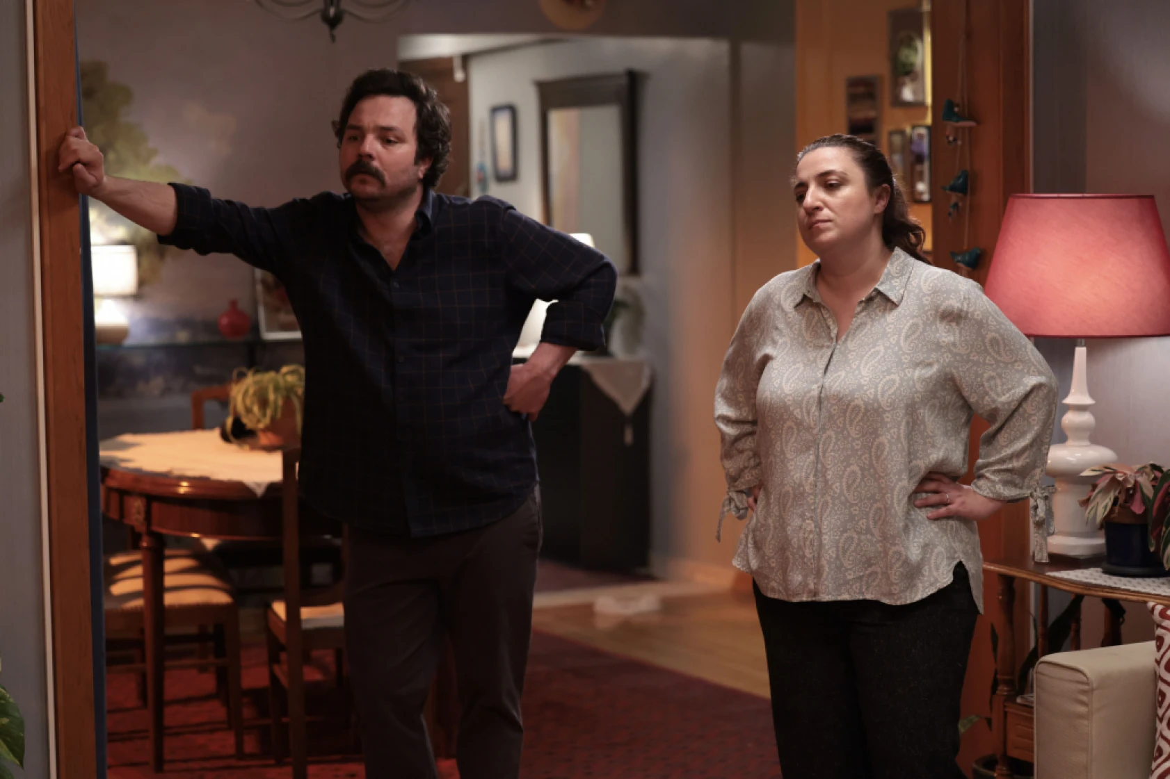 Ömer'de Haluk, Tuna'yı Gamze'den ayırıyor