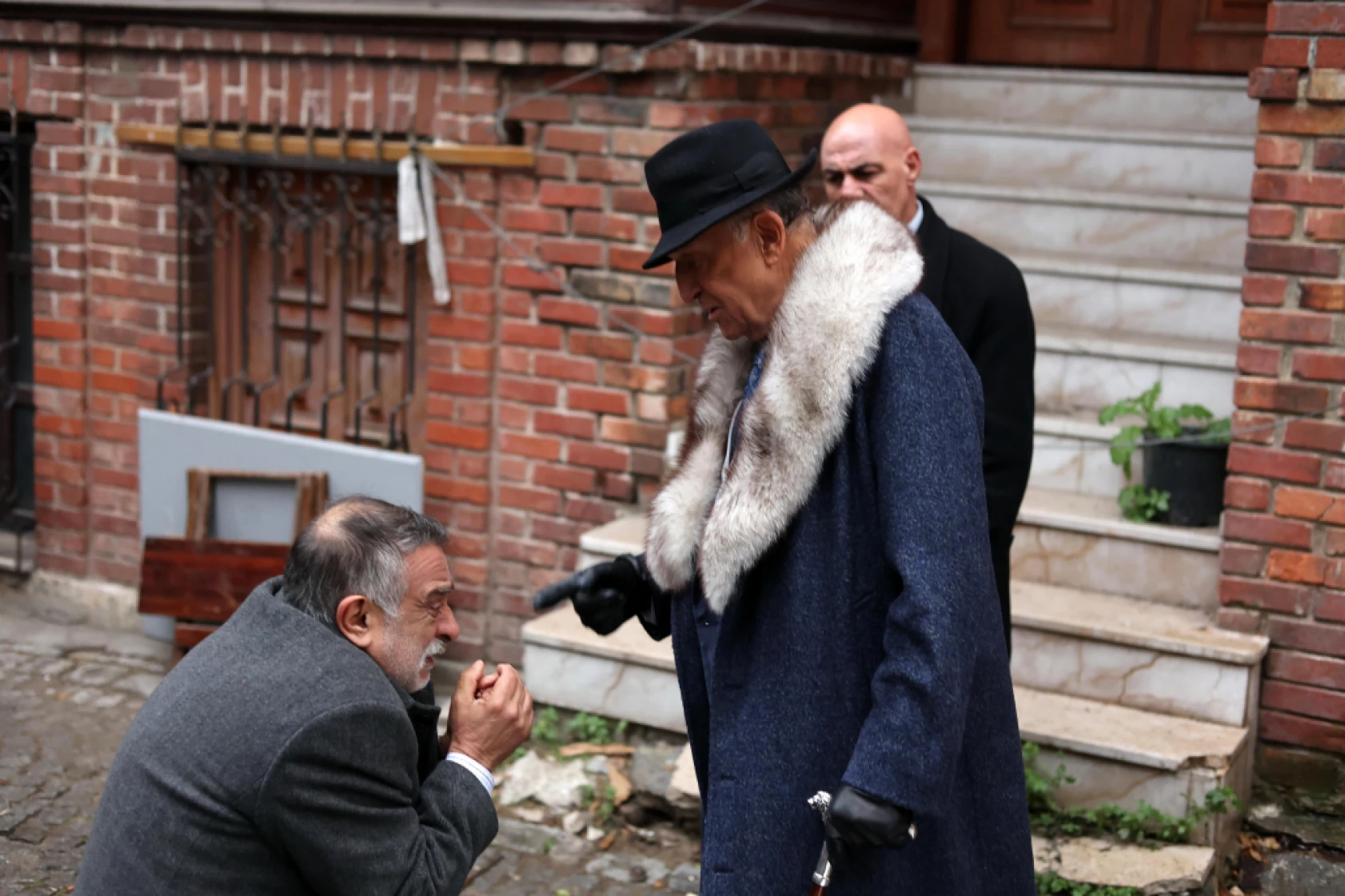Sen Ağlama İstanbul'da saldırının arkasındaki isim kim?