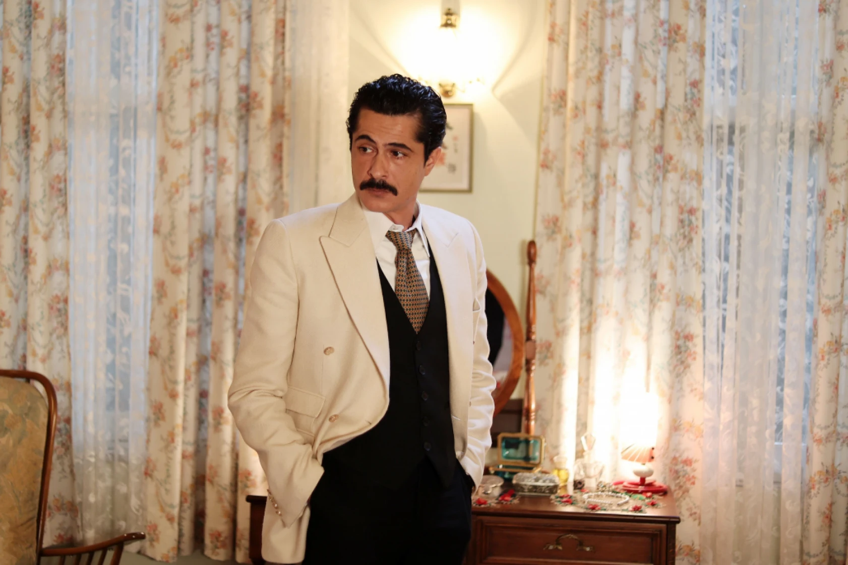 Sen Ağlama İstanbul'da saldırının arkasındaki isim kim?