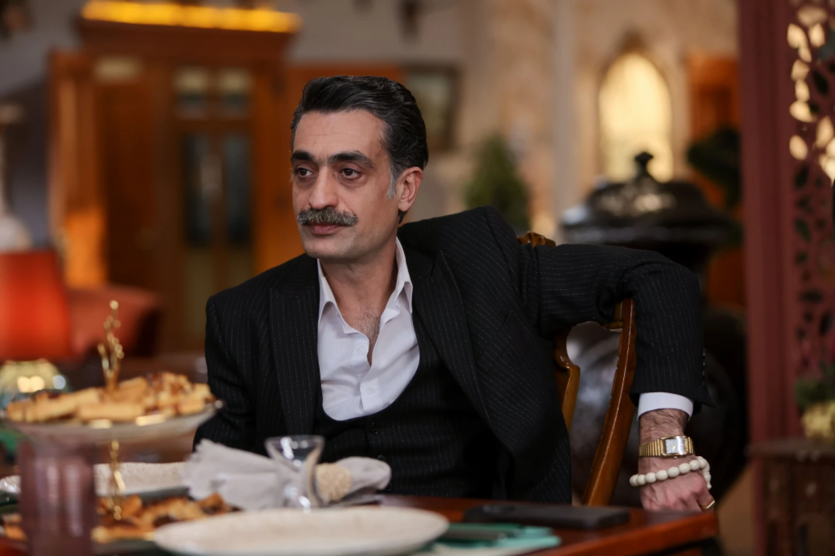 Yalı Çapkını'nda Ferit ve Suna arasında yaşananlar, tüm dengeleri sarsacak