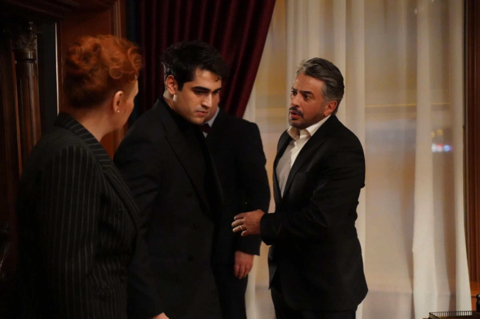 Yalı Çapkını'nda Korhanlar'da büyük deprem