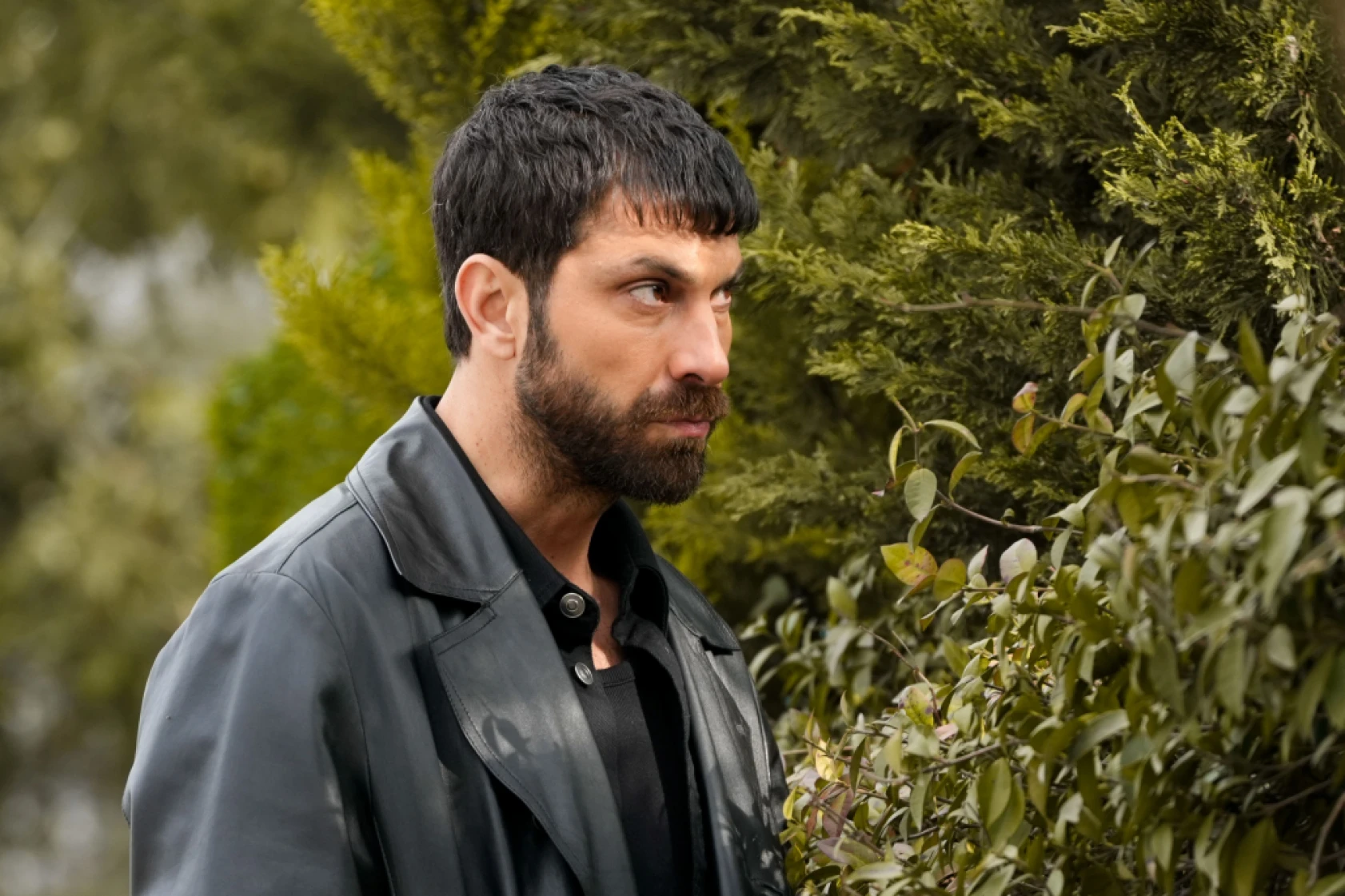 Yalı Çapkını'nda Ferit'in sorumluluğu artıyor