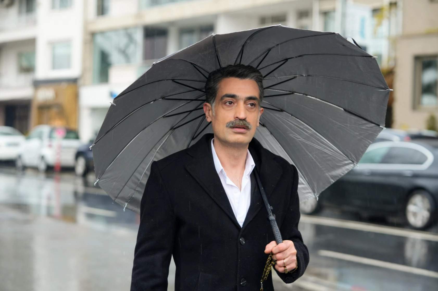 Yalı Çapkını'nda Ferit ve Seyran arasındaki denge sarsılıyor