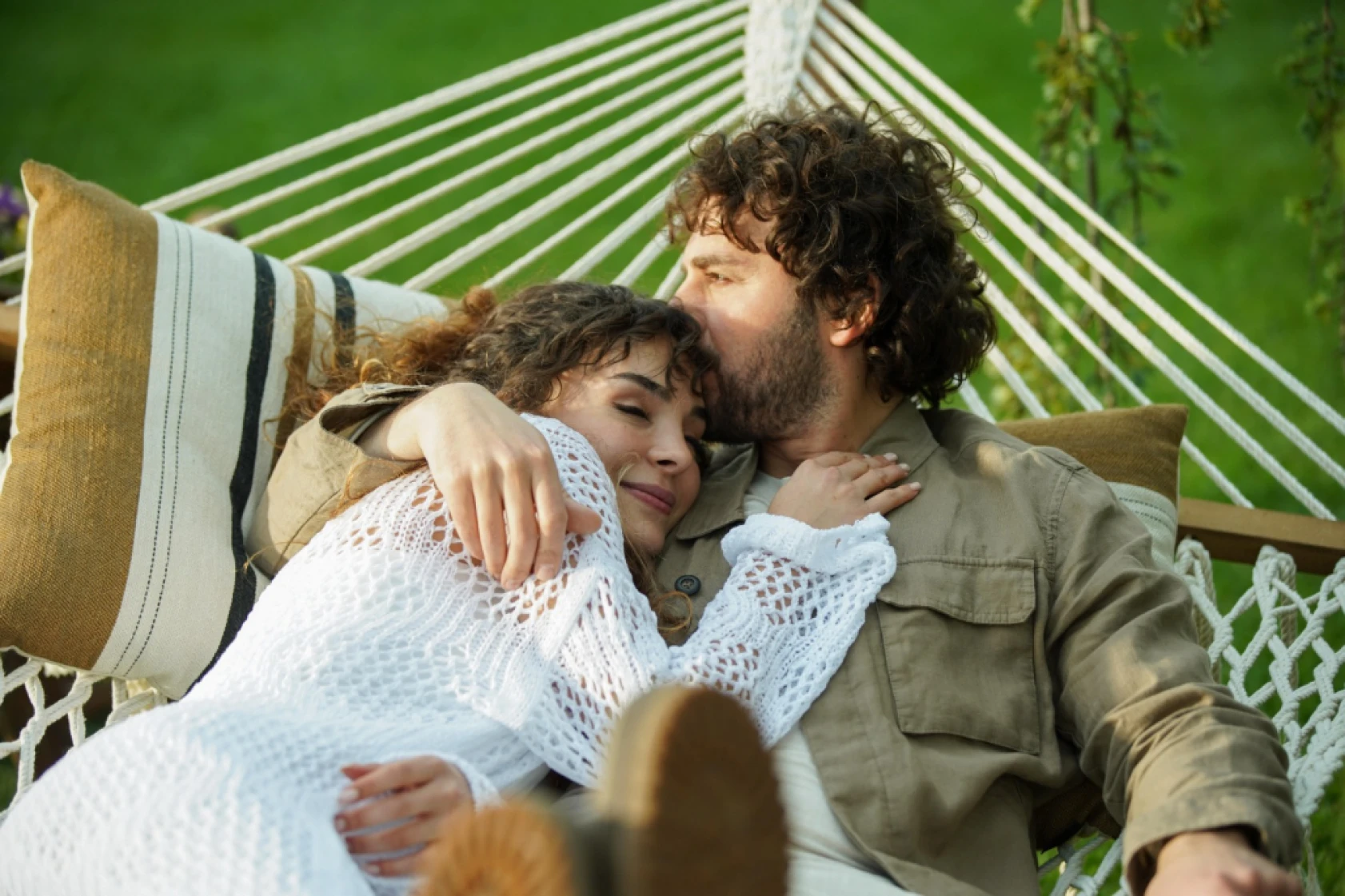 Yüz Yıllık Mucize'de  Kemal ve Harika, aşk tazeliyor