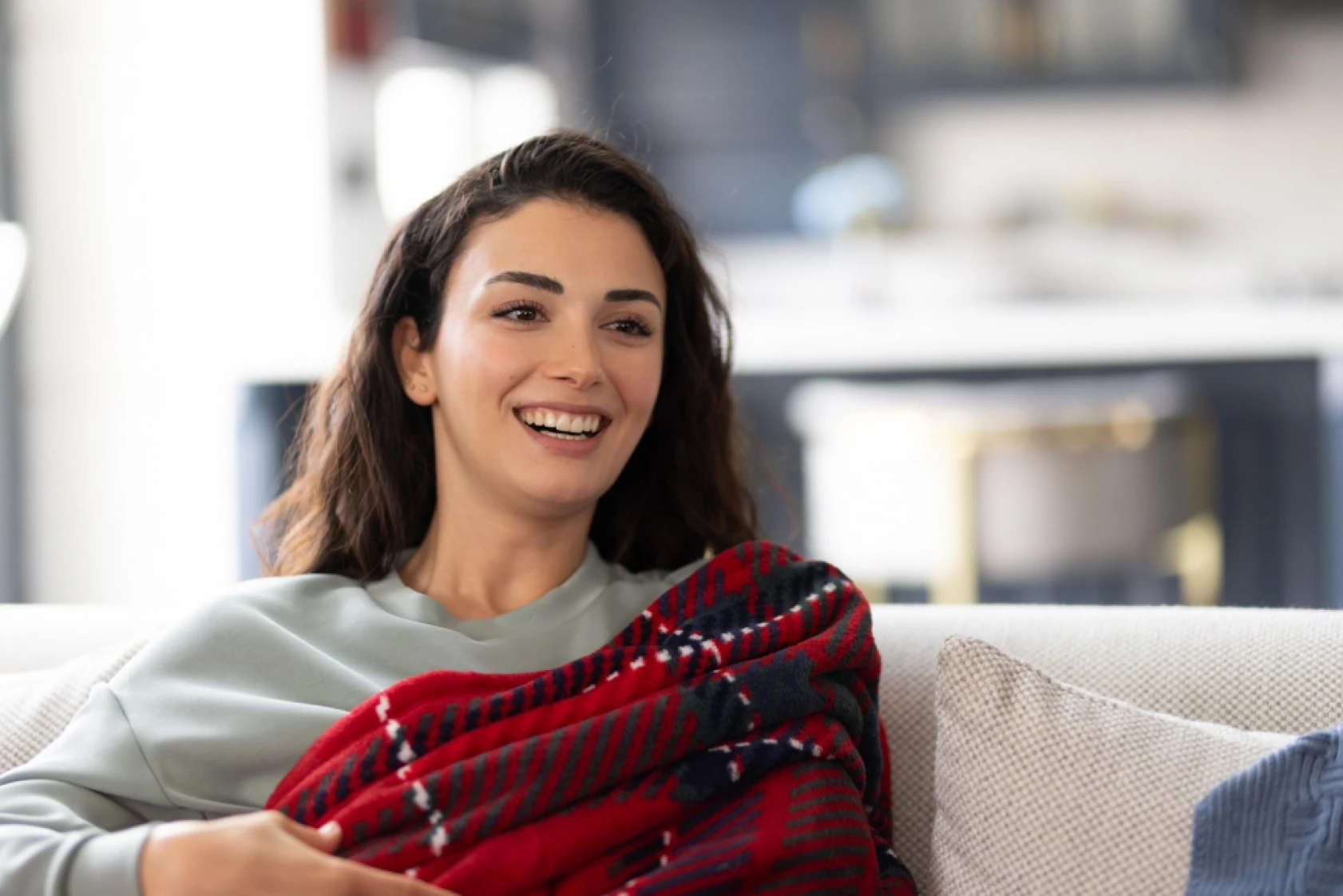 Safir 17. bölüm özeti ve fotoğrafları yayınlandı