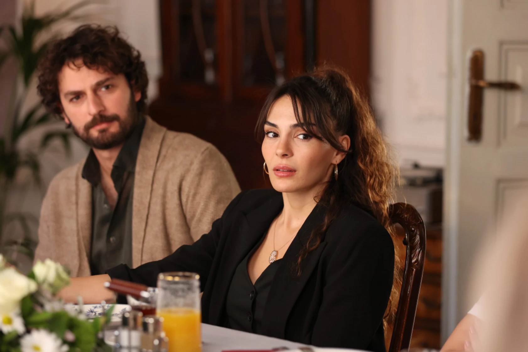 Yüz Yıllık Mucize'de Harika ve Süreyya, Kemal'in sırrını çözebilecek mi?