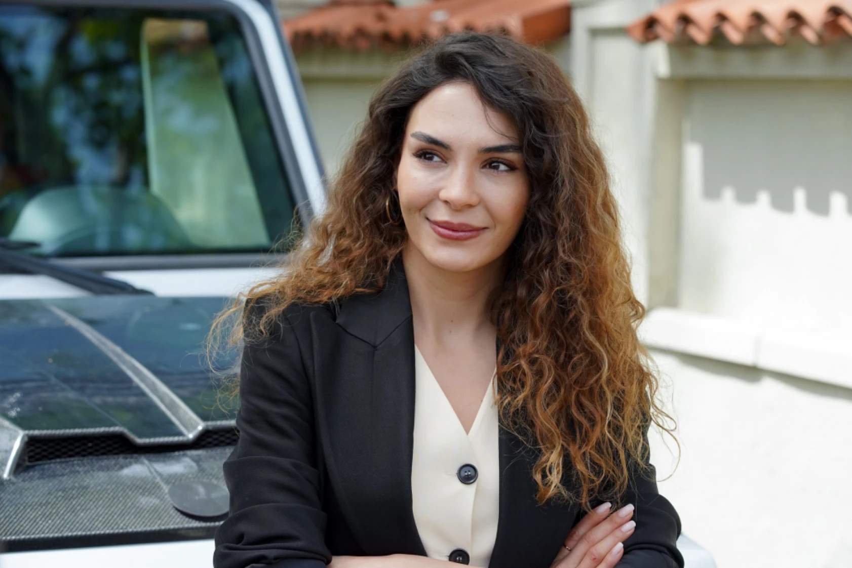 Yüz Yıllık Mucize'de Harika'ya sürpriz doğum günü