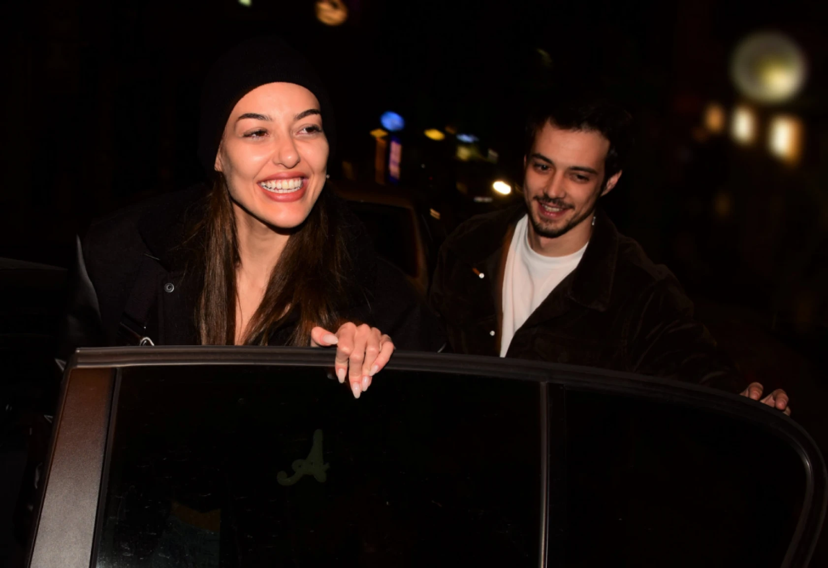 Dilan Çiçek Deniz ile Mert Yazıcıoğlu'nun 6 saatlik romantizmi