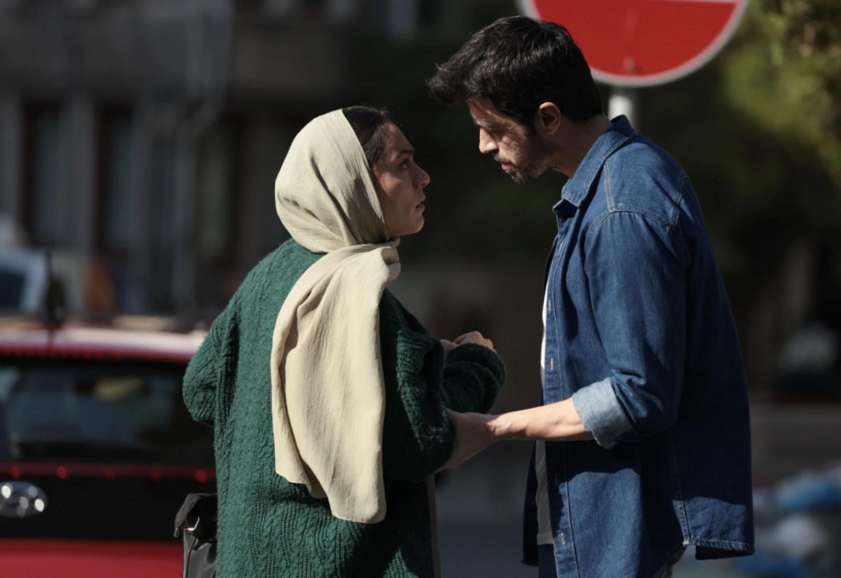 Ömer ve Gamze yaşadıklarını geride bırakmaya çalışıyorlar