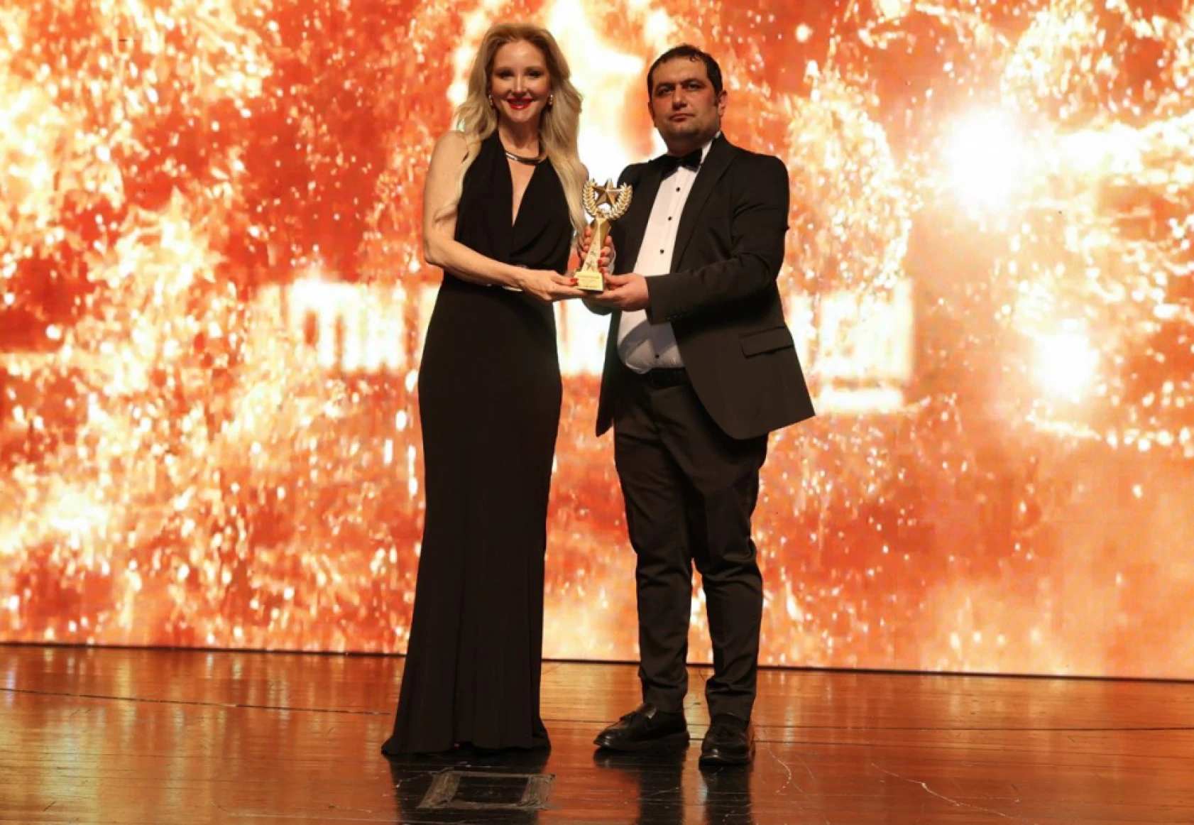 En İyiler, İstanbul'da 18. Altın Başarı Ödülleri'nde buluştu