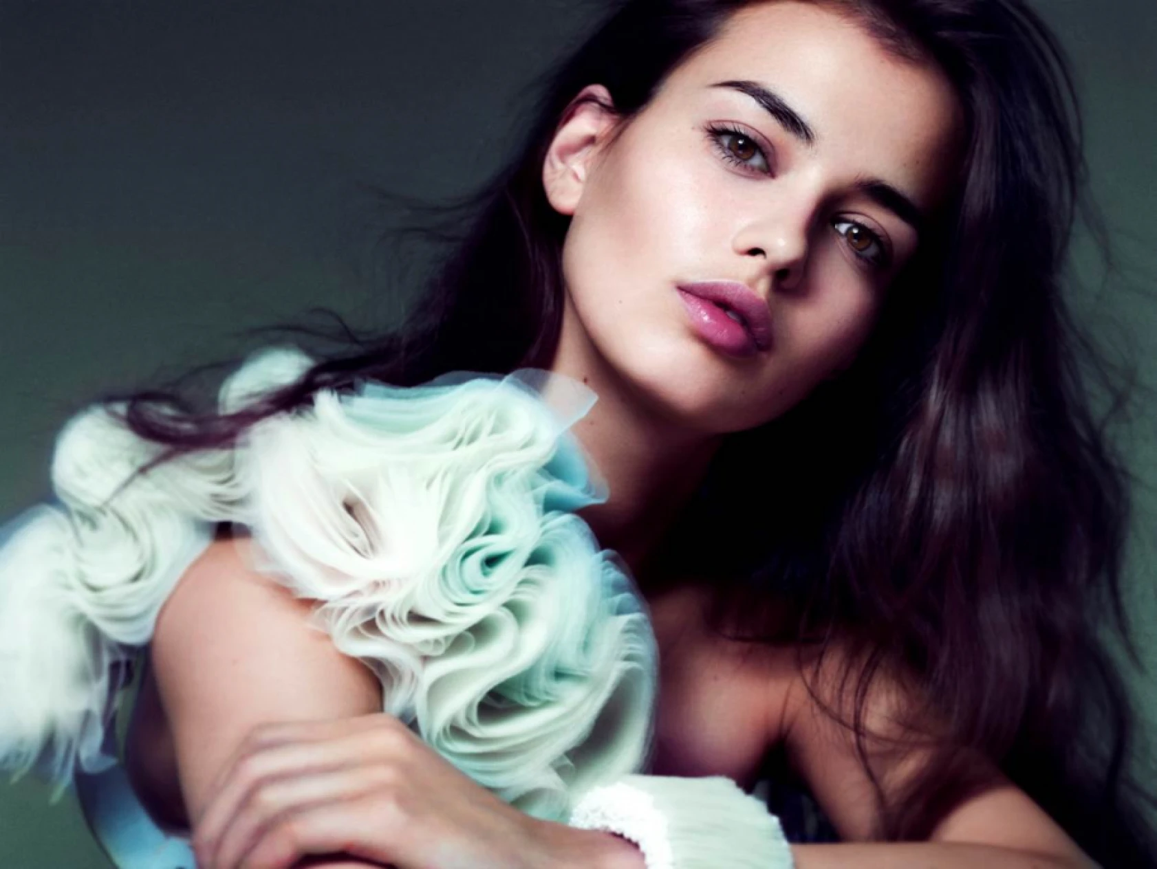 Elif Aksu, modellikten oyunculuğa geçti