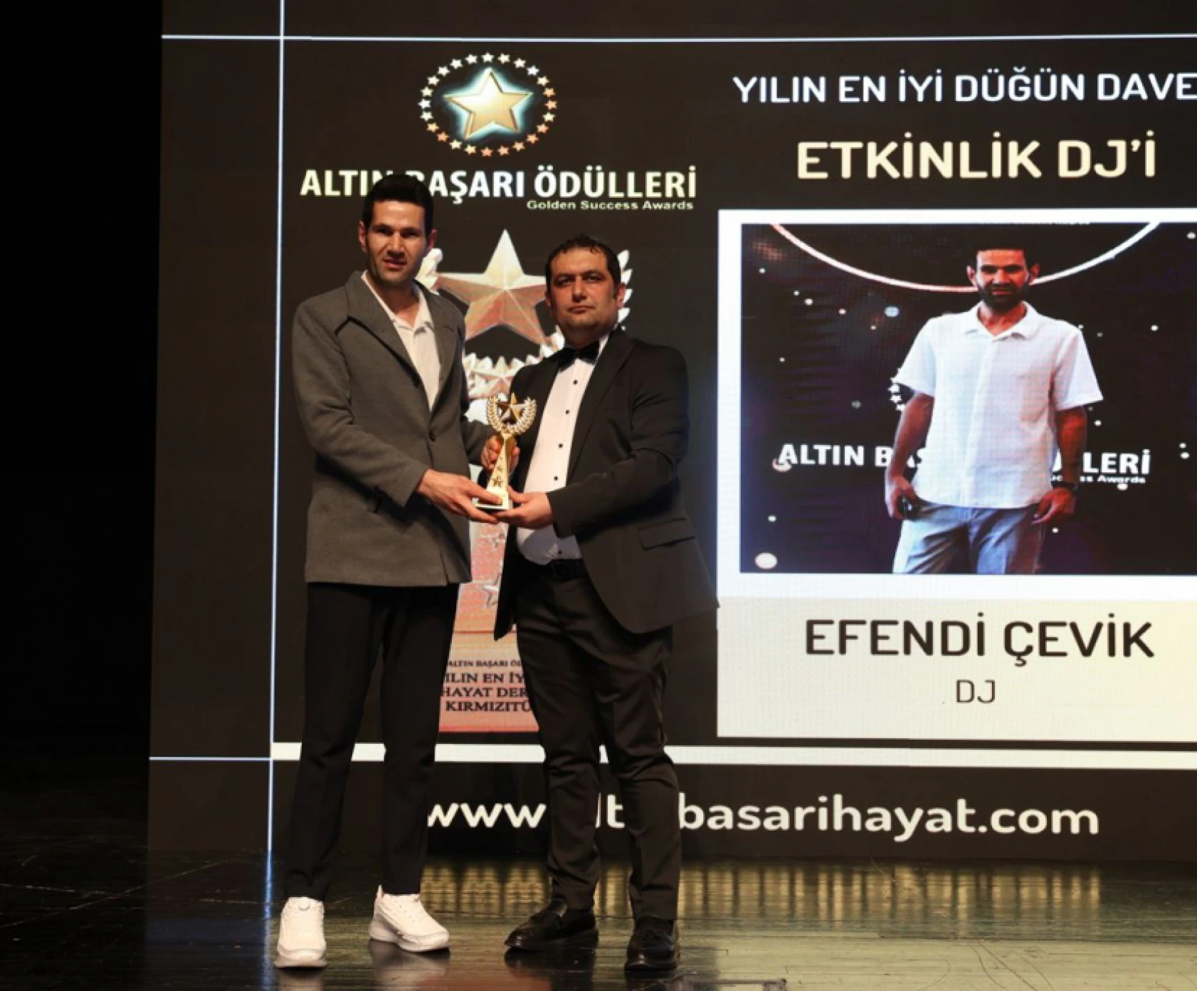 En İyiler, İstanbul'da 18. Altın Başarı Ödülleri'nde buluştu