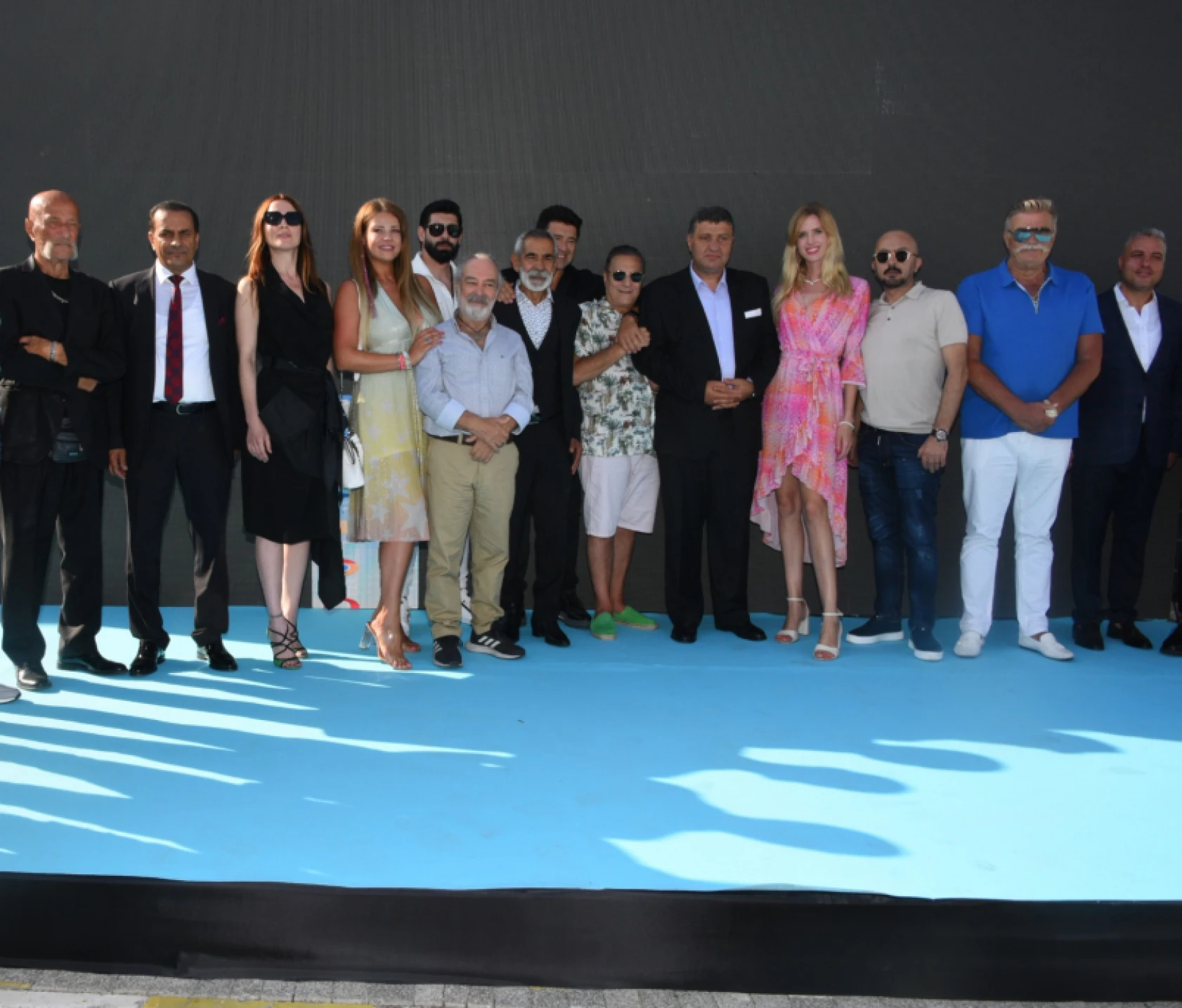 Alda Restaurant'ın açılışına ünlü akını