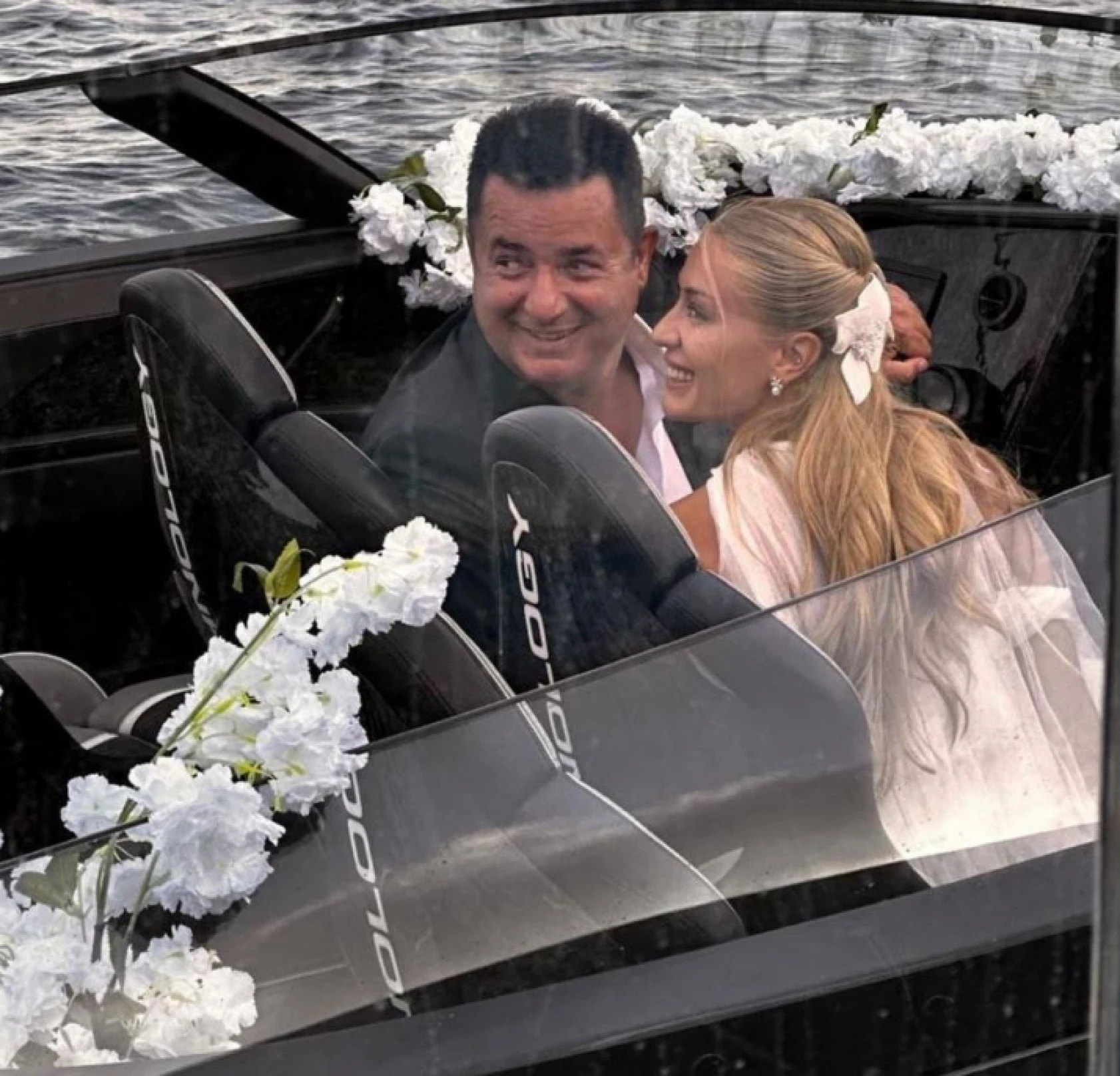 Acun Ilıcalı ile Ayça Çağla Altunkaya evlendi