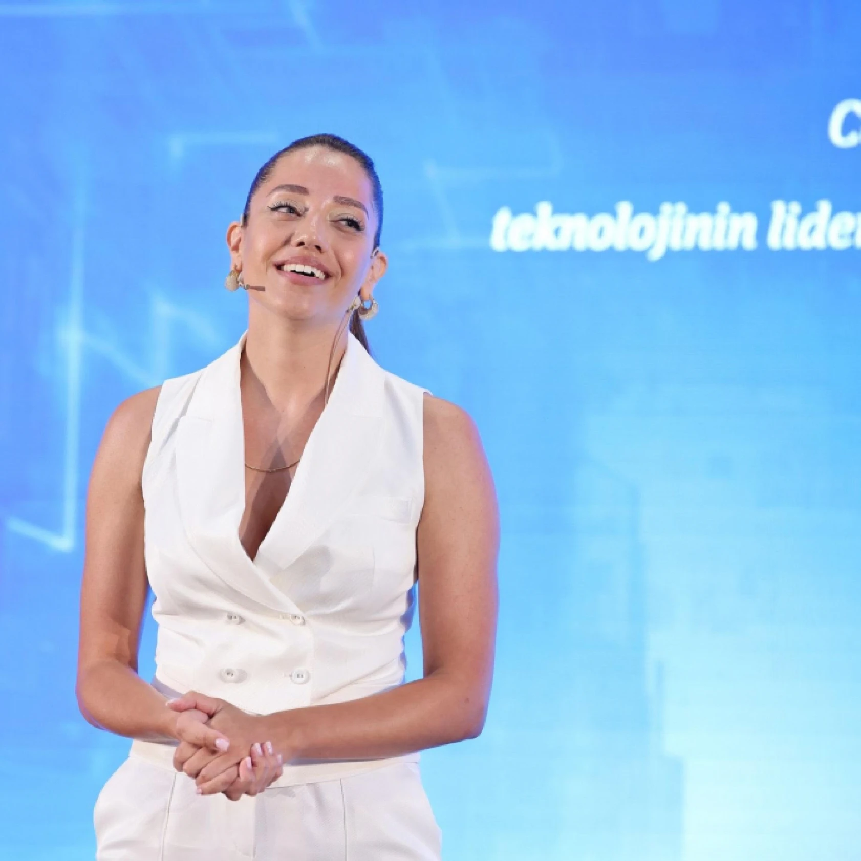 Özge Özacar, yapay zeka ve sanatın evrimini anlattı