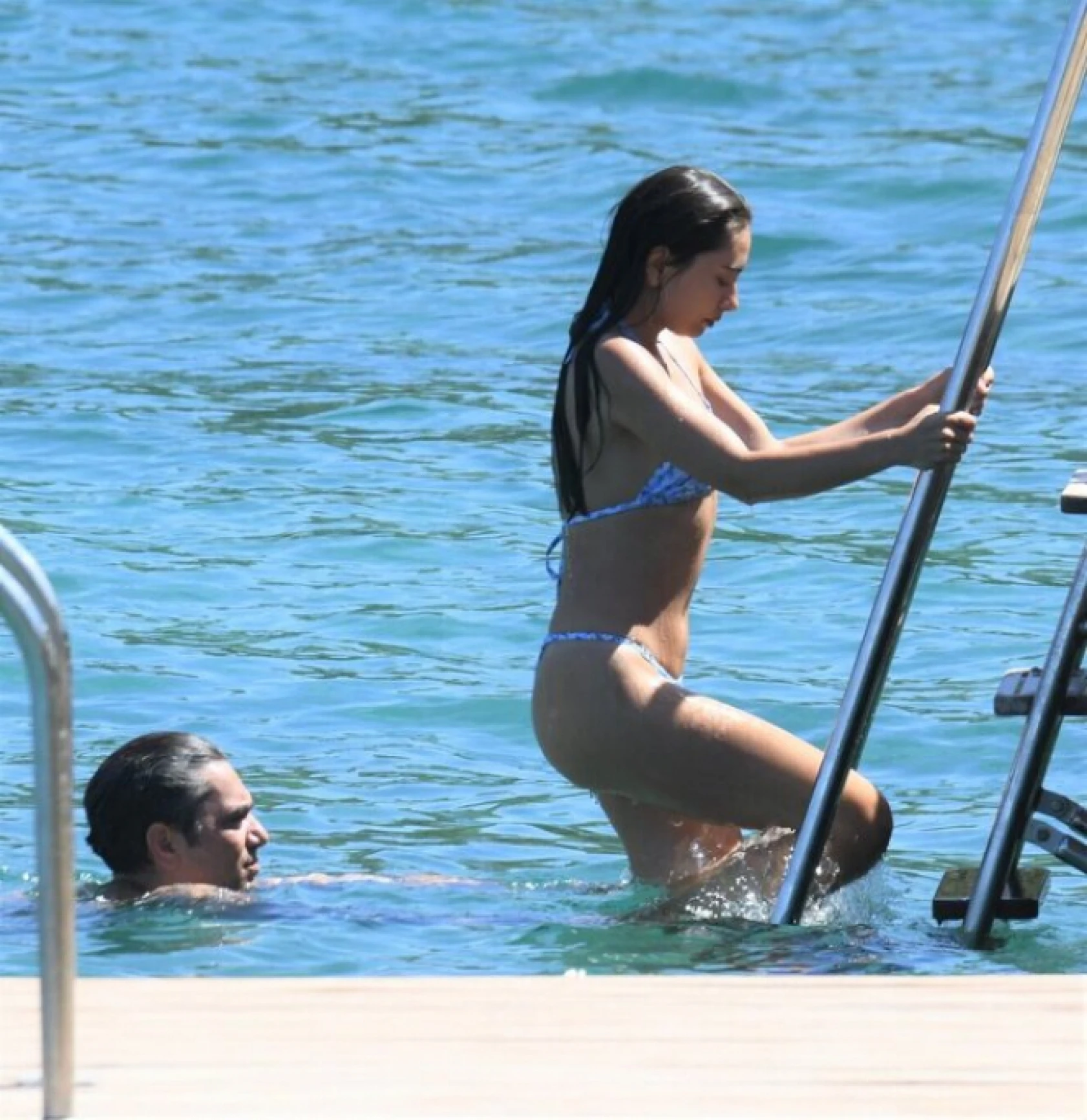 Neslihan Atagül ile Kadir Doğulu'nun Bodrum'da kutlama tatili