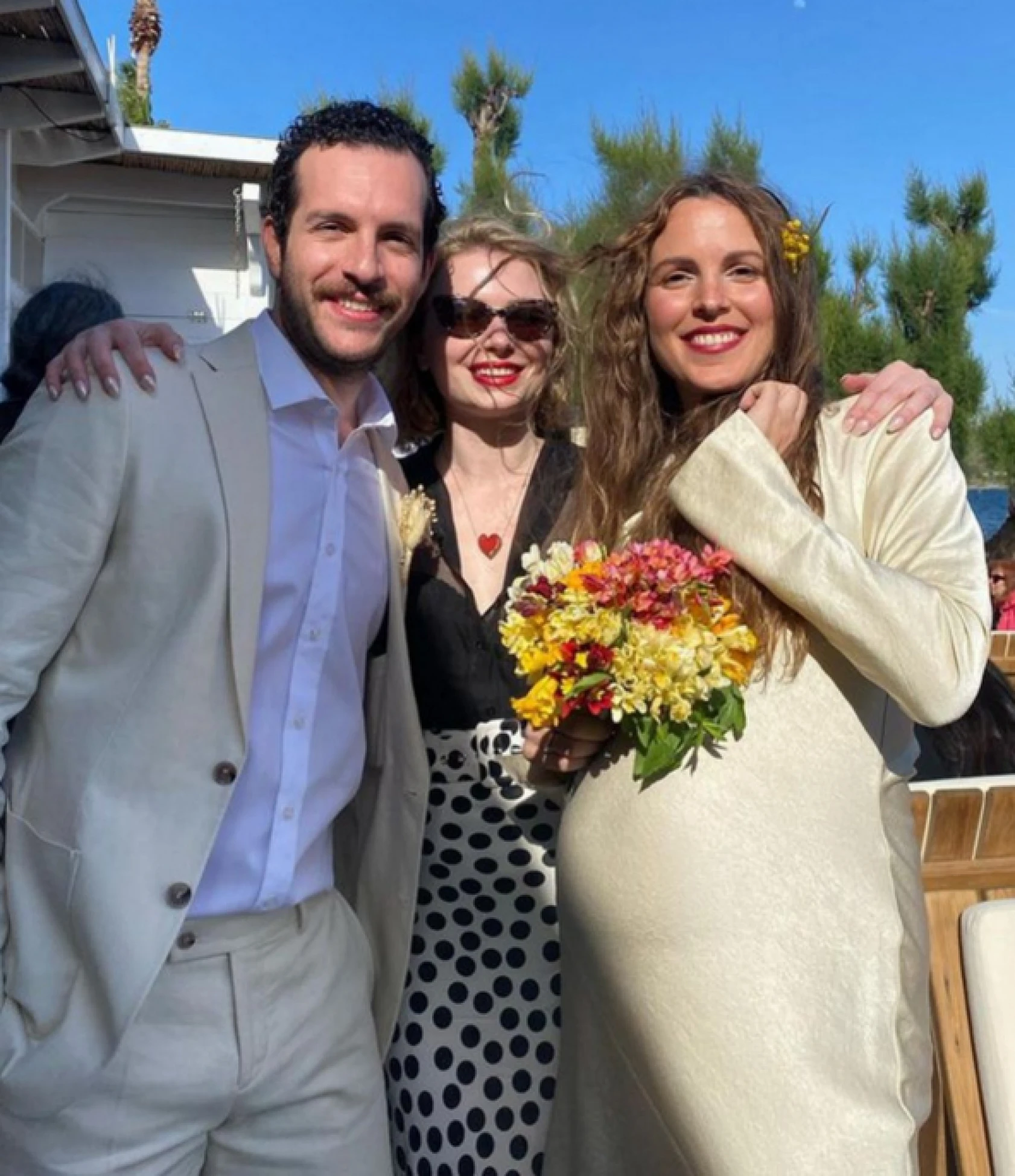 Aksel Bonfil ve Lara Di Lara evlendi