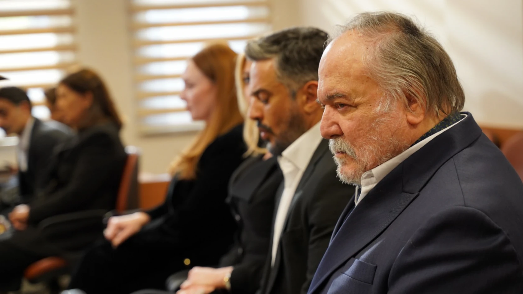 Yalı Çapkını'nda Ferit ve Seyran boşanacak mı?