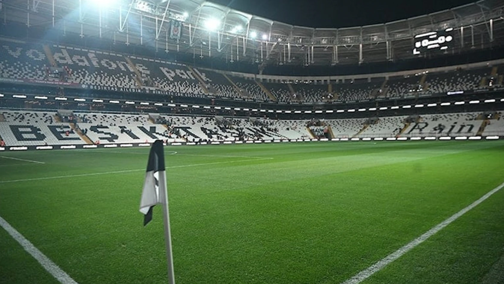 Karagümrük-Adana Demirspor maçı Vodafone Park'ta oynanacak