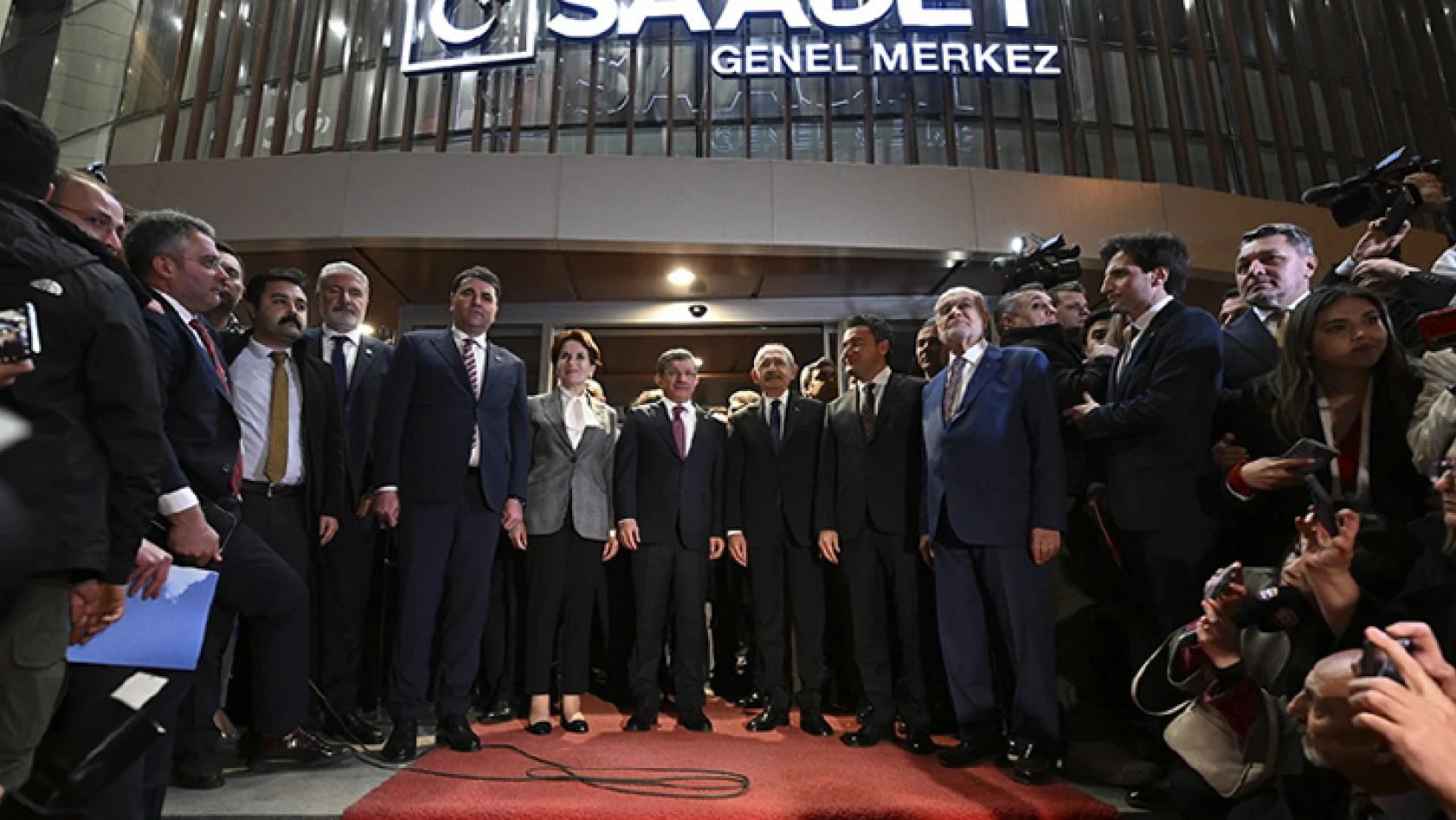 Kemal Kılıçdaroğlu, Millet İttifakı'nın Cumhurbaşkanı adayı oldu