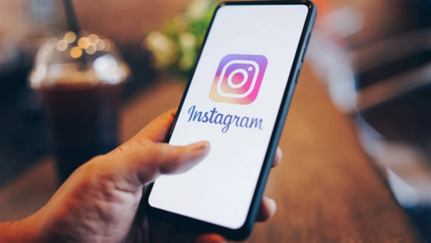 Bir dönem sona eriyor! Instagram tasarımı kökten değişiyor! Bakın yeni hali nasıl olacak?