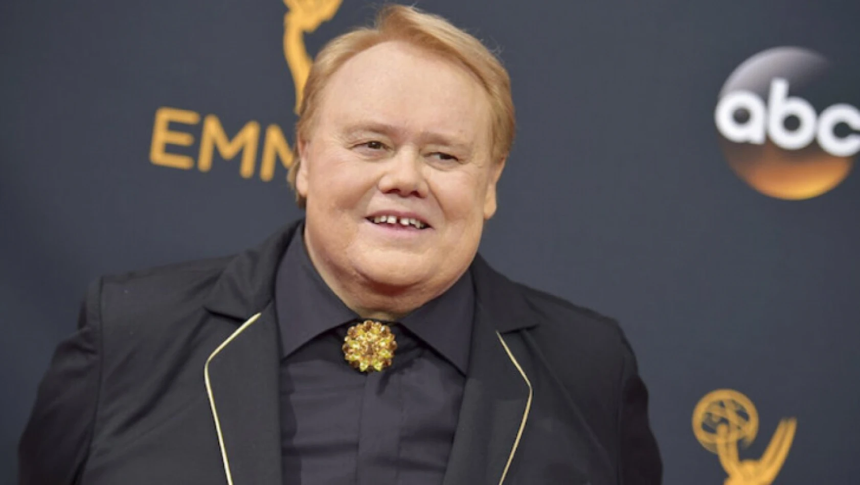 Komedyen Louie Anderson, kansere yenik düştü