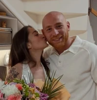 Oyuncu Furkan Kızılay, sevgilisi Tutku Yılmaz ile nişanlandı