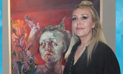 Fırça darbelerinde kadın mücadelesini anlatan 'Bekleyiş' sergisi açıldı
