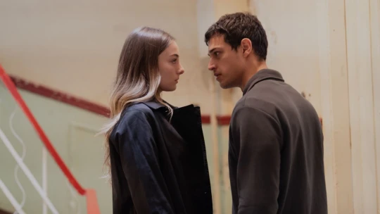 Sahipsizler'de Azize ve Devran arasında ipler geriliyor