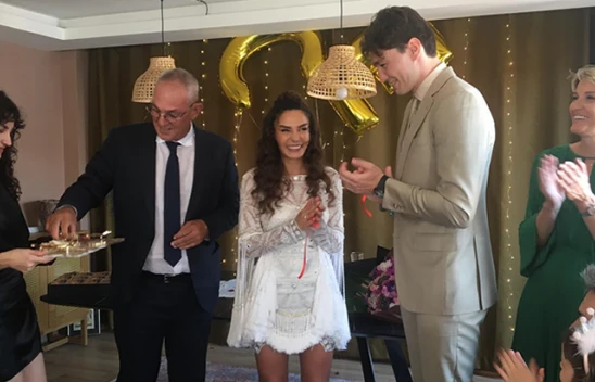 Ebru Şahin ile Cedi Osman nişanlandı