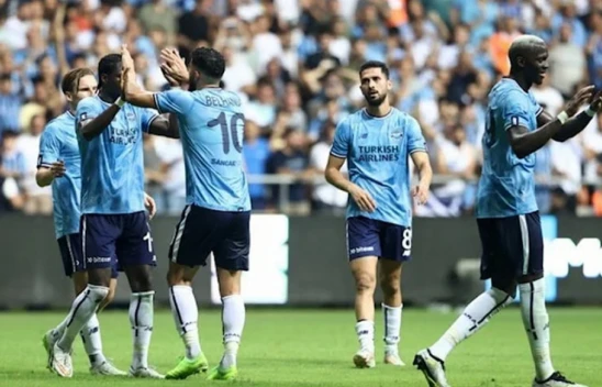 Adana Demirspor'dan tarihi galibiyet! Uzatmada tur geldi!