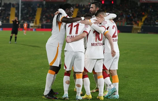 Alanyaspor'u deviren Galatasaray, Türkiye Kupası'nda çeyrek finale yükseldi