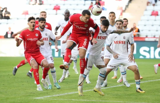 Antalyaspor-Trabzonspor maçında galip yok