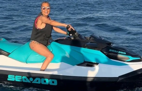 Asuman Dabak'tan jet-ski şov