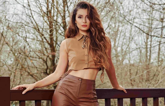 Atiye'den Anneler Günü'ne özel şarkı