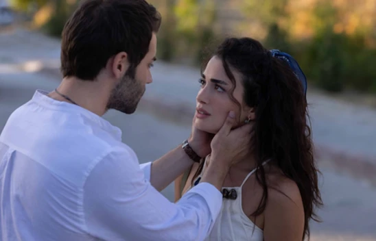 atv'nin yeni dizisi 'Safir' ilk bölümüyle çok konuşuldu