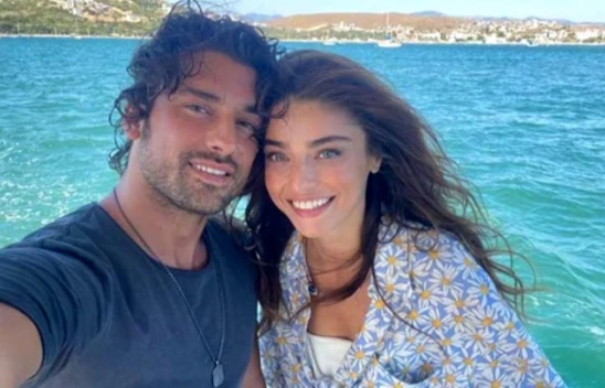 Ayça Ayşin Turan-Alp Navruz çifti yazlık almak için harekete geçti