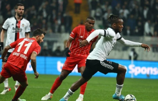 Beşiktaş-Antalyaspor maçında gol sesi çıkmadı
