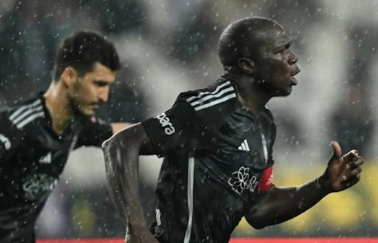 Beşiktaş, Konya deplasmanında 2 golle kazandı! Aboubakar tarihe geçti!