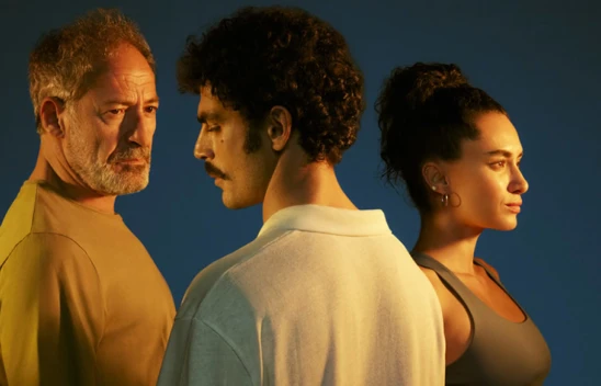 Bir baba, oğul ve sevgilinin hesaplaşma hikâyesiyle 'Eksik',  8 Aralık'ta Baba Sahne'de!